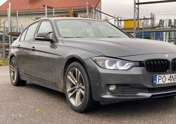 BMW Seria 3 cena 55000 przebieg: 235000, rok produkcji 2015 z Nidzica małe 56